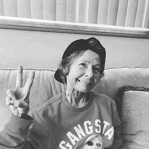 Meet your Posher, Christine